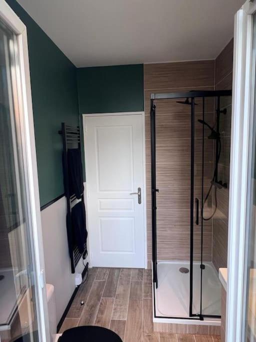 Chez Marcel Menage Et Linge Inclus Apartment Диеп Екстериор снимка
